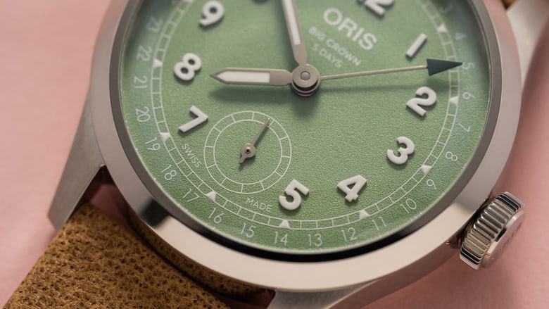 ビッグクラウンポインターデイトキャリバー403 - 01 403 7799 4067-07